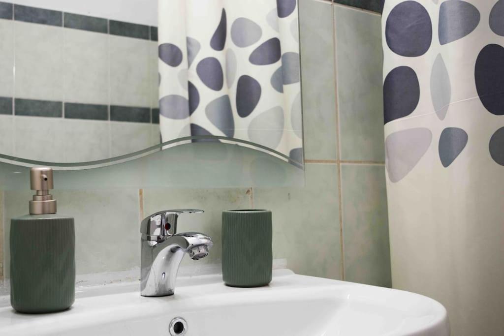 Helia Apartment 2 Kanali  Bagian luar foto